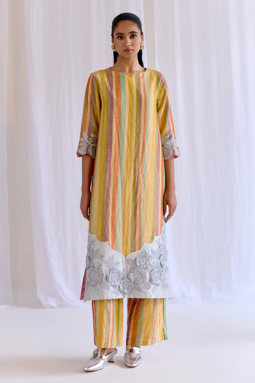 Satranga Gul Kurta Set