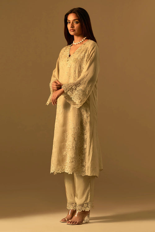 Shell Floral Threadwork Organza Kurta Set