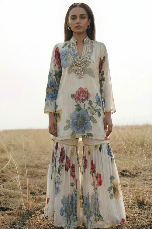 Ayla Embroidered Kurta Set