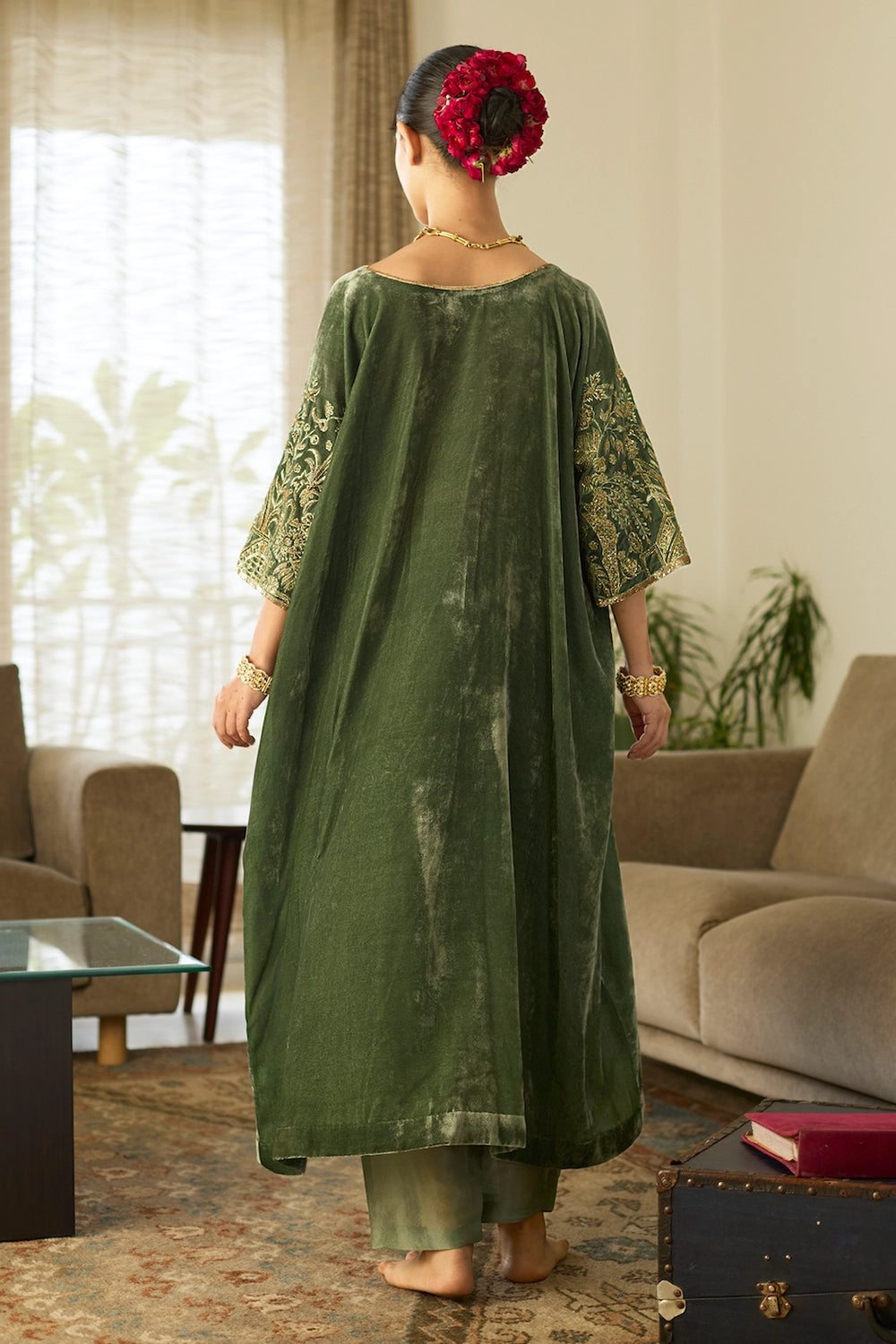 Green Makhmal Kaftan Set