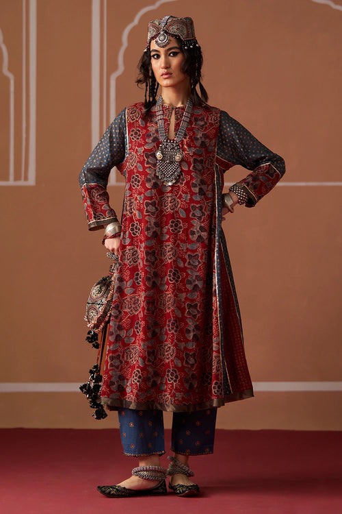 Arohi Kurti
