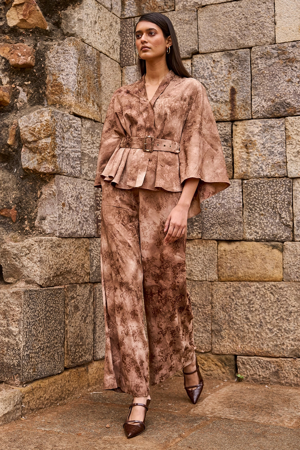 Jacquard Cape And Pant Set