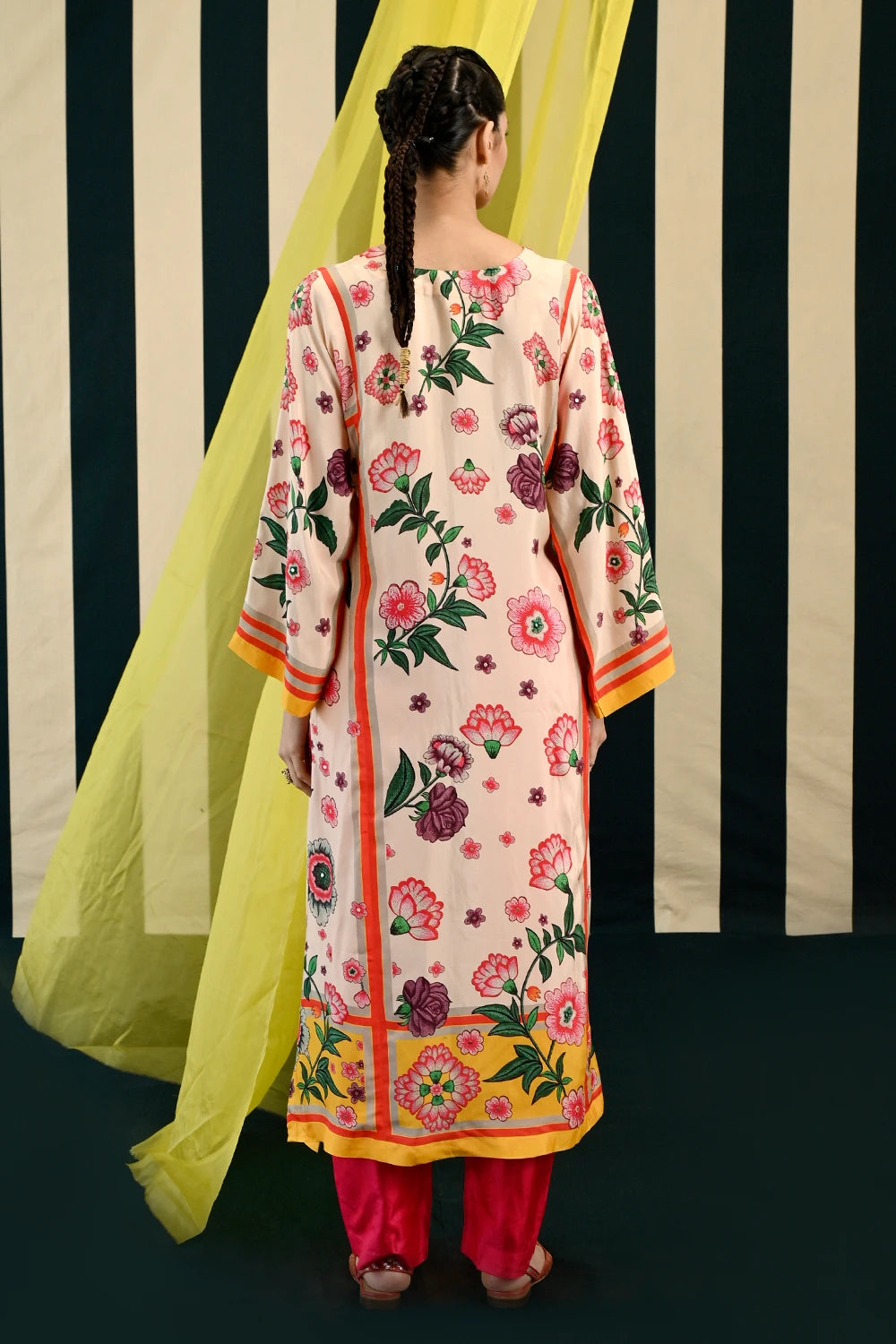 Gulmohar Jhumki Kurta Set with Stole