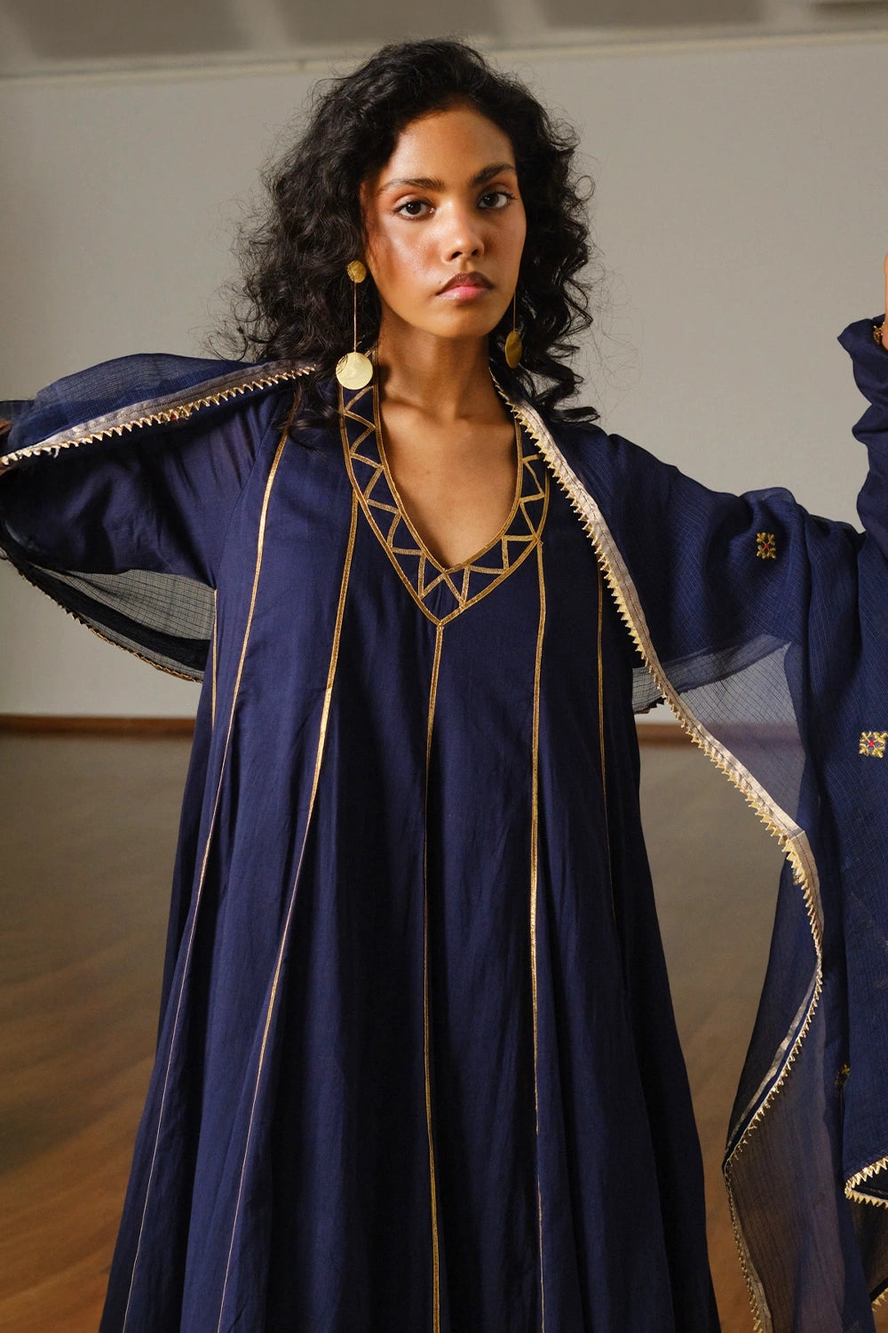 Tara Gown With Dupatta