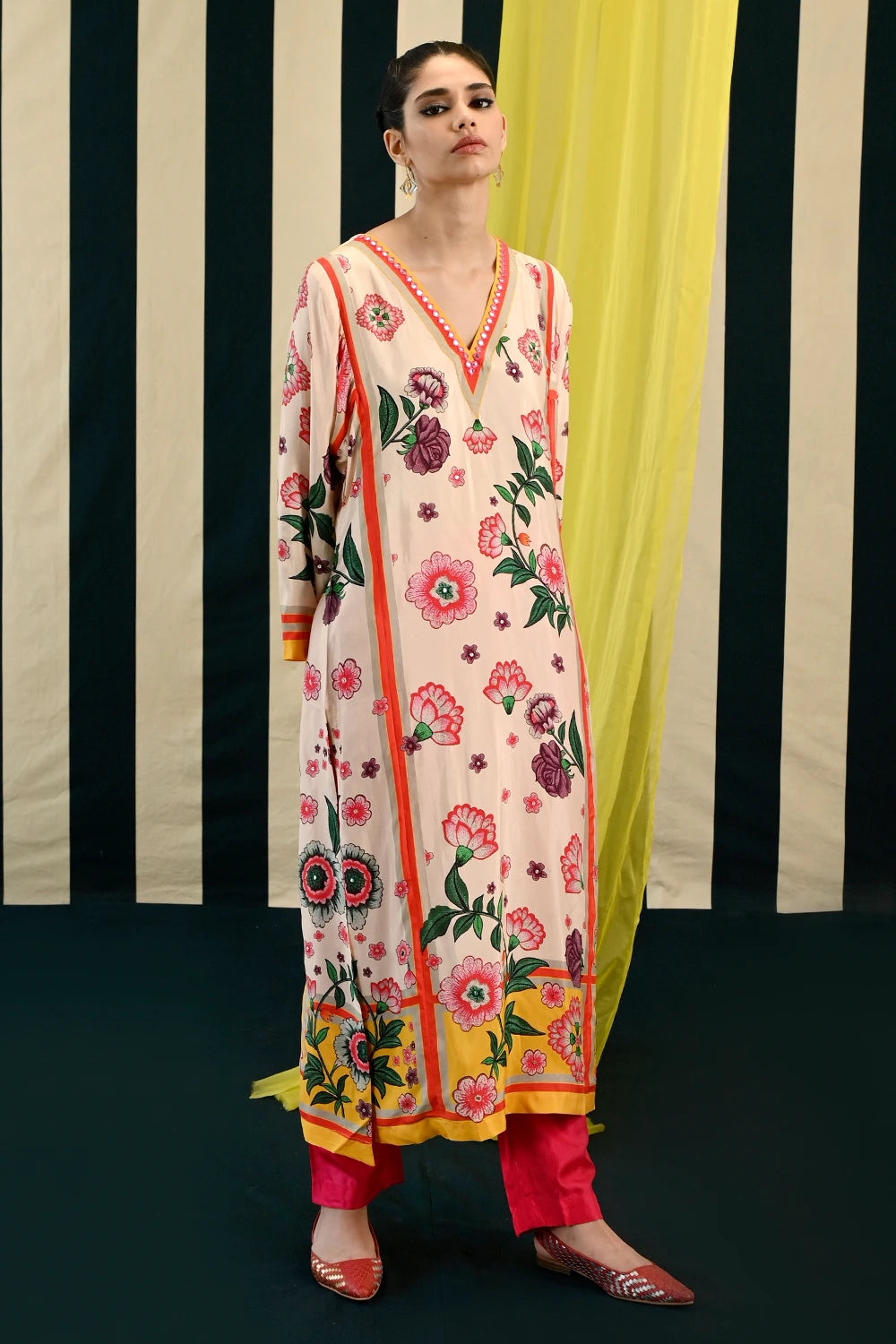Gulmohar Jhumki Kurta Set with Stole