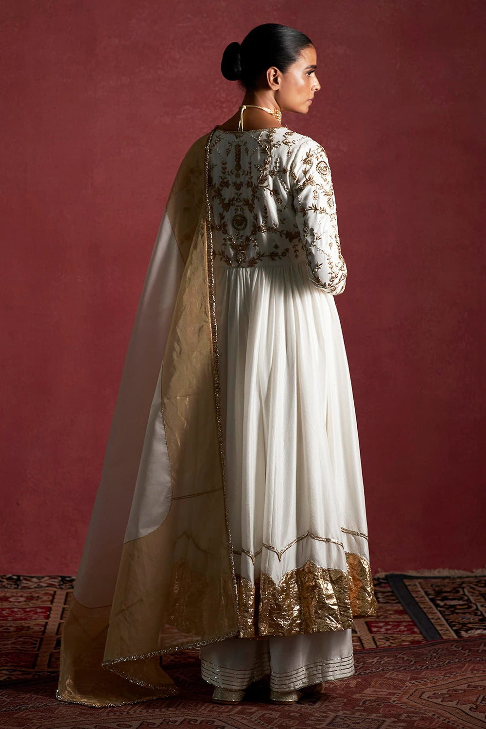 Gayatri Pearl Silk Anarkali Set