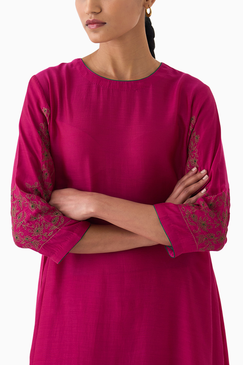 Inara Rani Pink Kurta Set