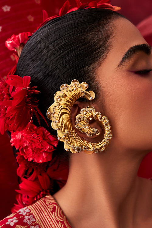Odeta Ear Cuff