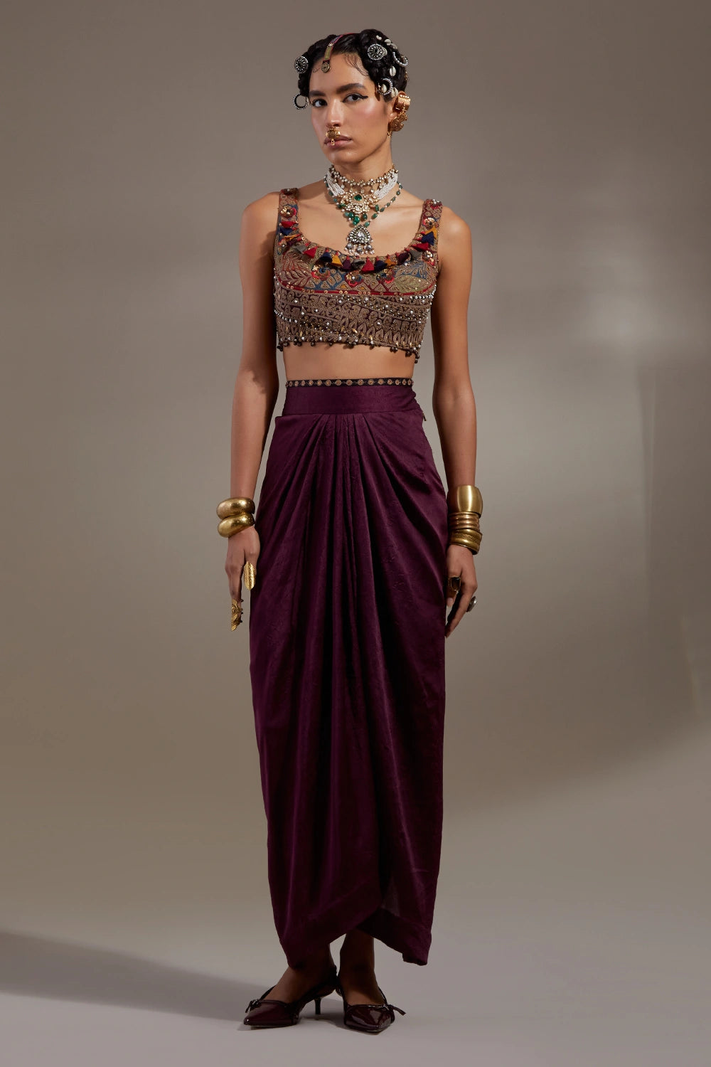Jamuni Anka Blouse And Drapped Skirt With Veni Dupatta Jacket Set