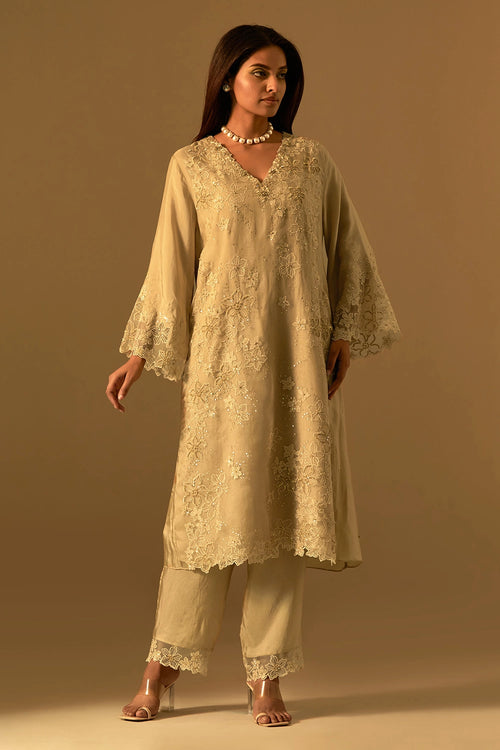 Shell Floral Threadwork Organza Kurta Set