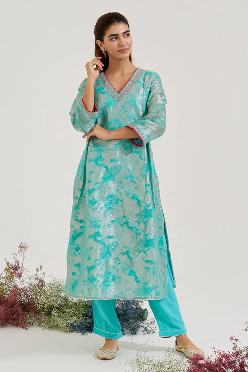 Aqua Dori Jacquard Kurta And Pants Set