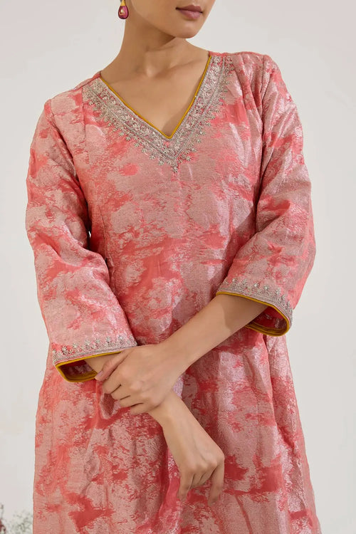 Blush Dori Jacquard Kurta And Pants Set