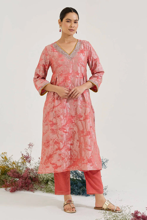Blush Dori Jacquard Kurta And Pants Set