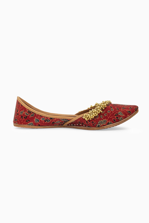 Ghunghroo Edit Mughal Juttis
