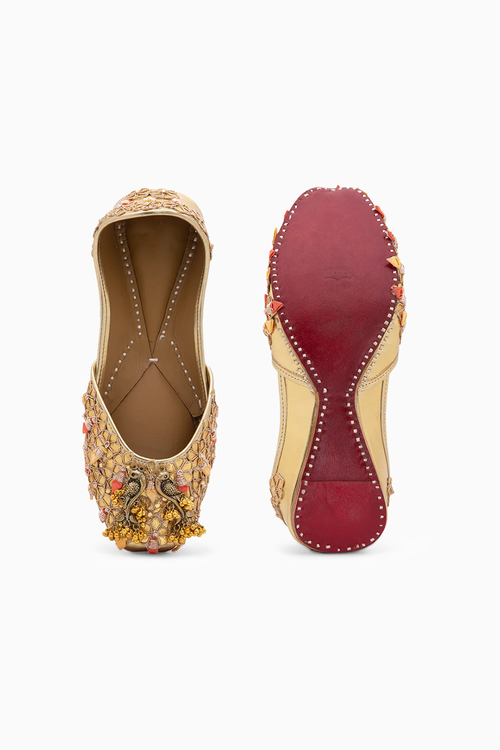 PeachÂ Peacock Love Juttis