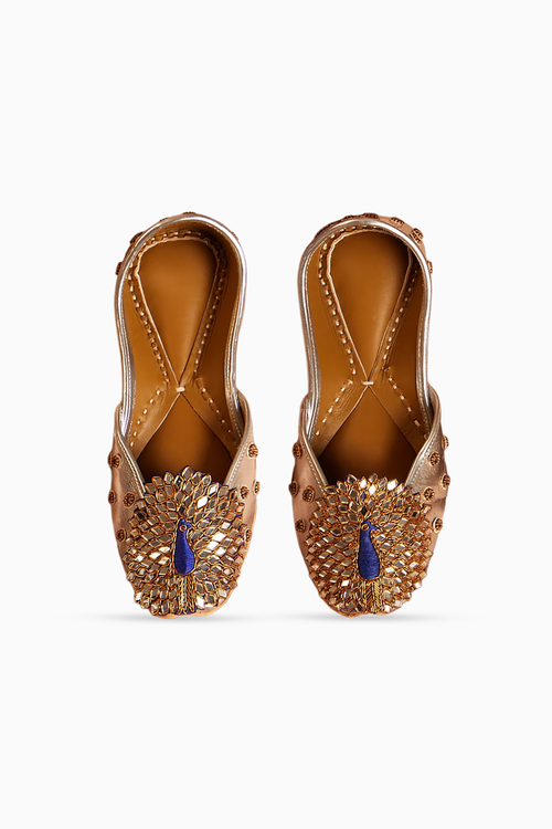 Silver Peacock Juttis