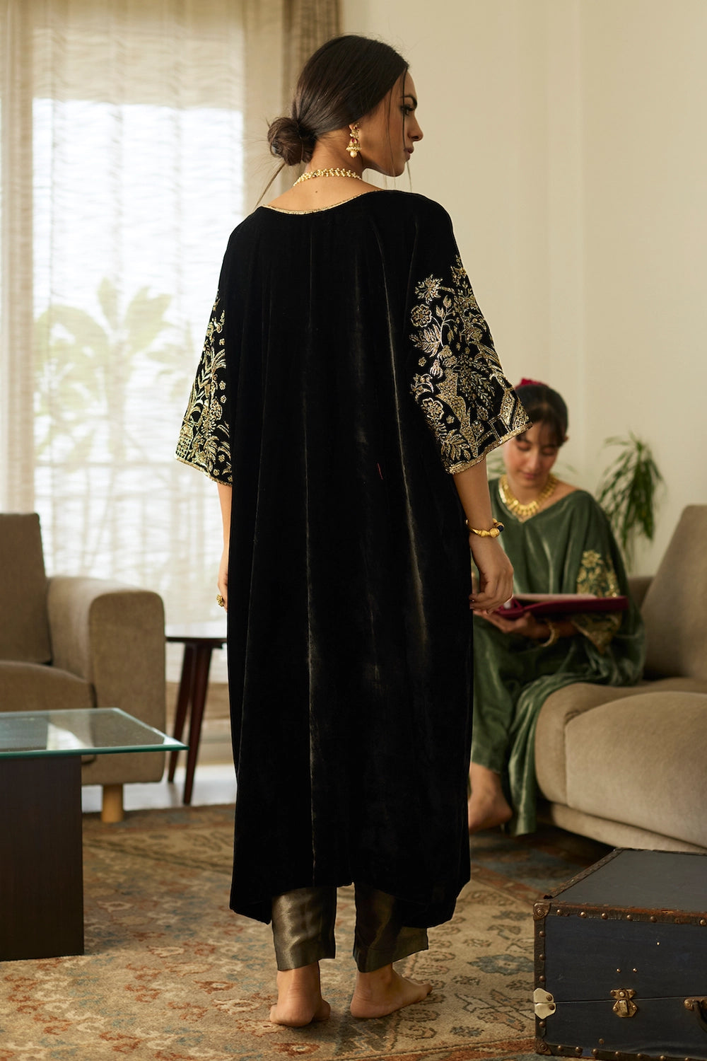 Black Makhmal Kaftan Set