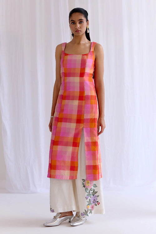 Madame Rangbahaar Kurta With Gulnaar Pants