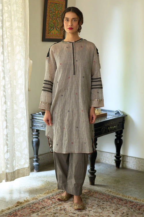 Kajal Pant