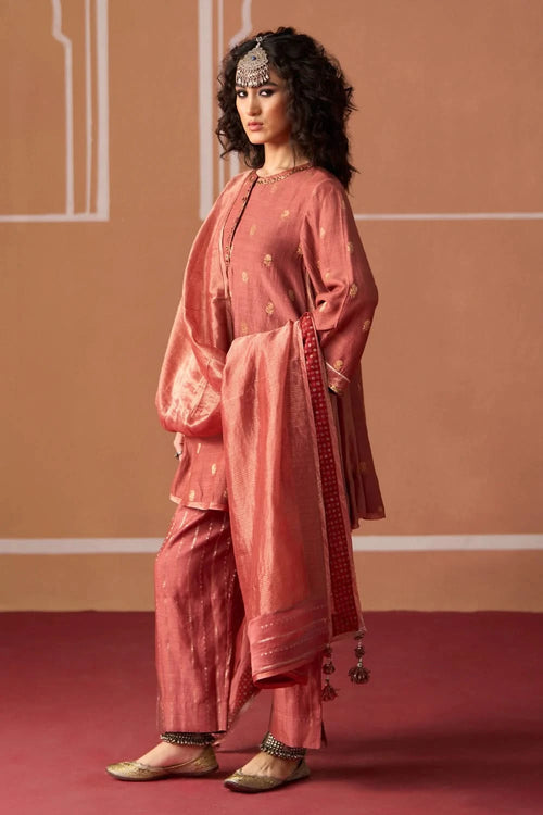 Charu Kurta with Malaika Pant and Raah Dupatta