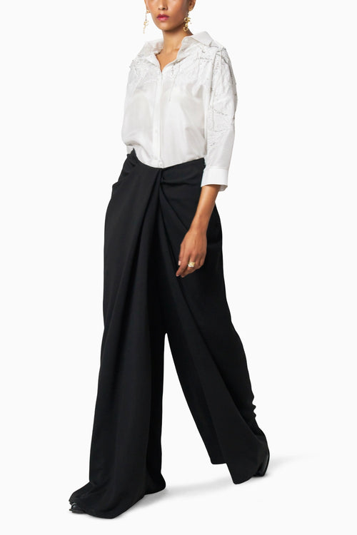 Ro White Shirt With Sky Black Pants