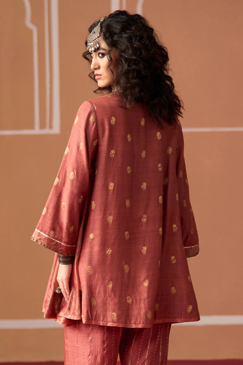 Charu Kurta