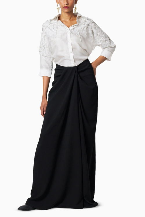 Ro White Shirt With Sky Black Pants