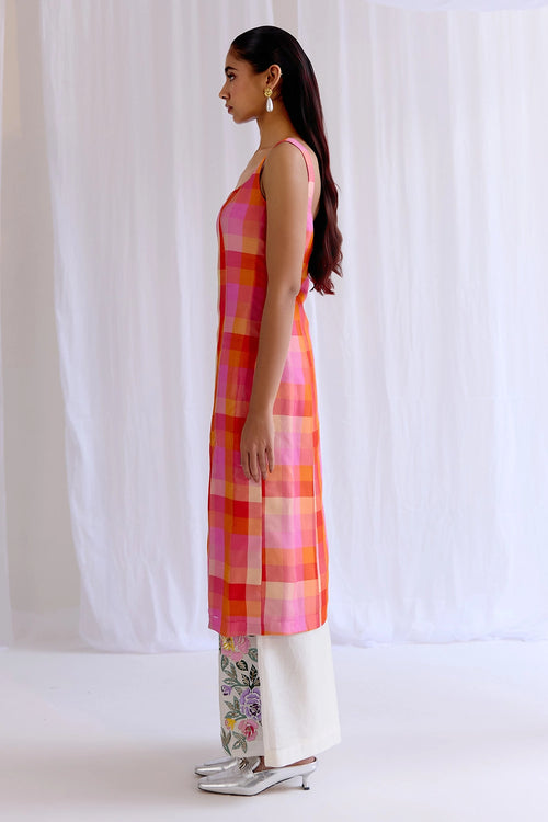 Madame Rangbahaar Kurta With Gulnaar Pants