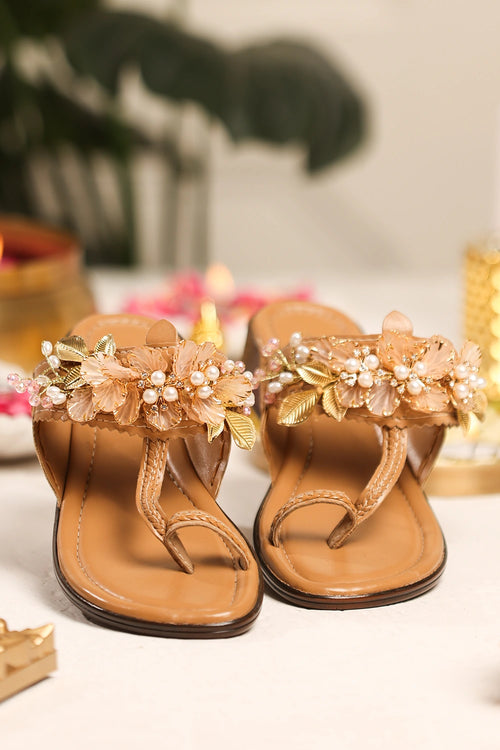Noorza Beige Kolhapuri