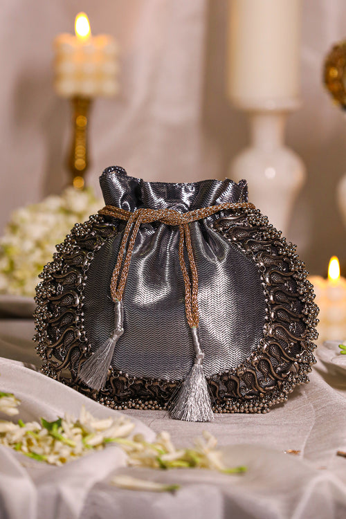 Leander Grey Potli
