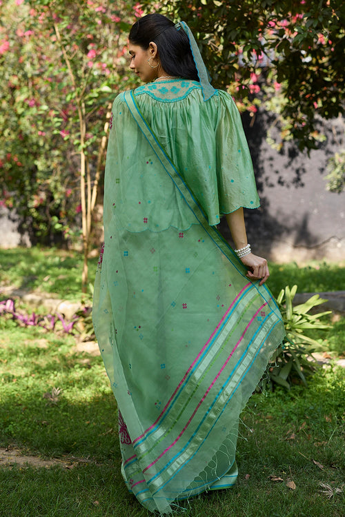 Garden Butterfly Green Jamdani Saree With Blouse