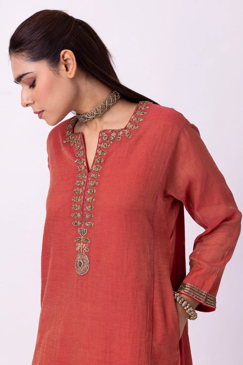Kaasni Kurta