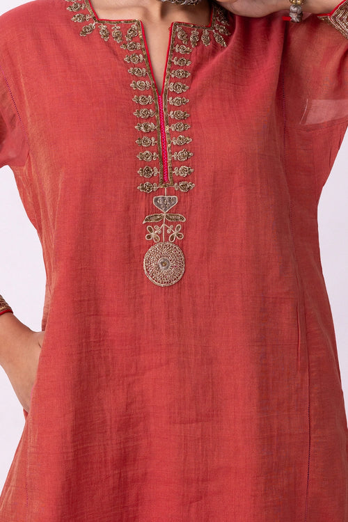 Kaasni Kurta