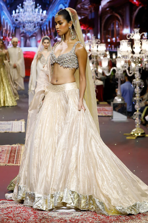 Noor-e-Zar Lehenga Set