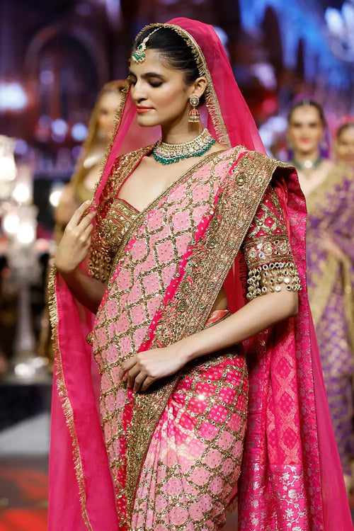 Gulrukh Ombré Saree Set