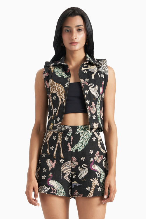 Animal Jungle Jacquard Pleated Collared Bib