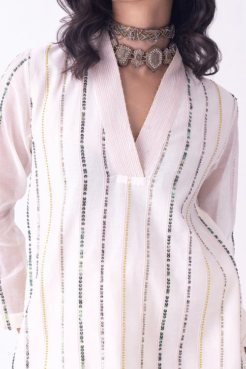 Gulra Kurta
