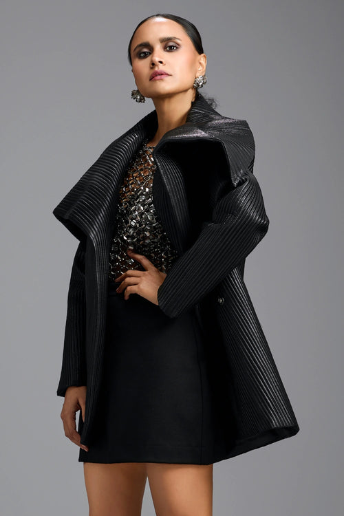 Sculpted Lapel Quilted Jacket