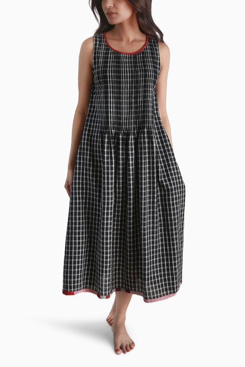 Smock Shift Dress Black Kora