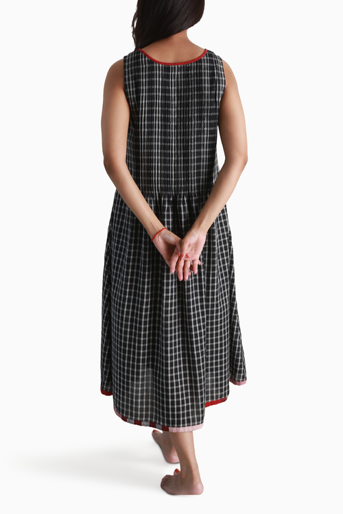 Smock Shift Dress Black Kora