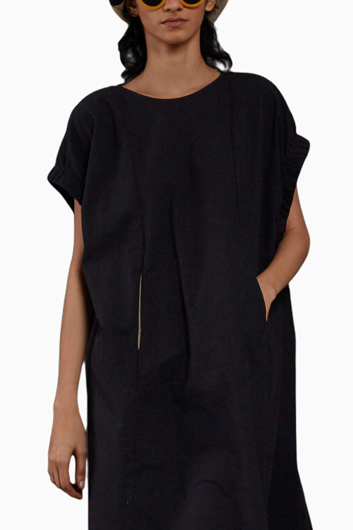 Black Pocket Dress