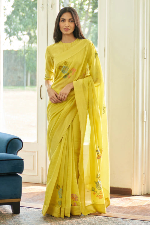 Daffodil Floral Applique Saree