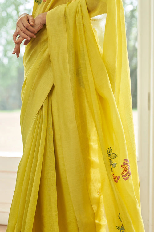 Daffodil Floral Applique Saree