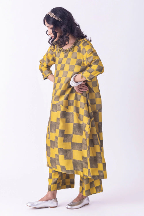 Haldi Kaftan