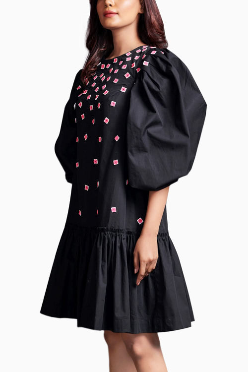 Black Short Backless Dress With Embroidery