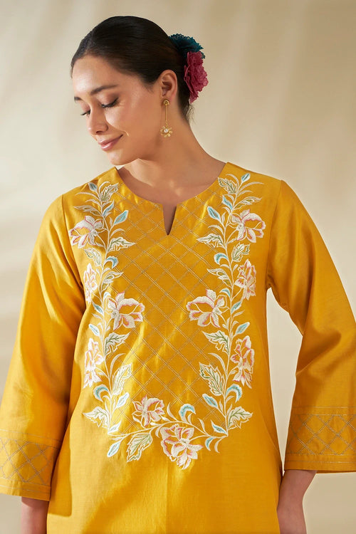 Yellow Noorvi Kurta Set