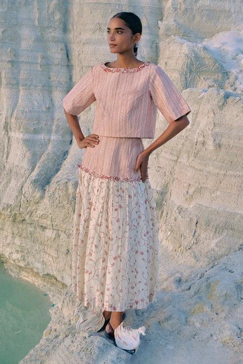 Su Pan Quilted Top With Ã¢ÂÂ Hnin Quilted Skirt
