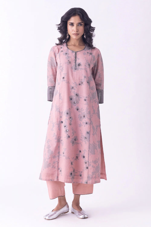 Ishira Kurta