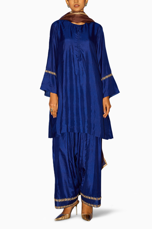 Zardosi Motif Kurta Set with Organza Dupatta