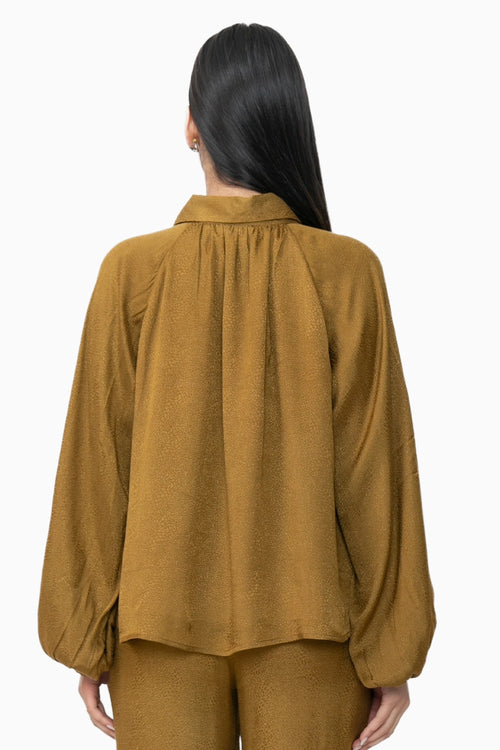 Mustard Clay Kiss Top